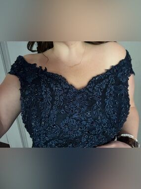 Navy Beaded Lace V-Neck Evening Dress
